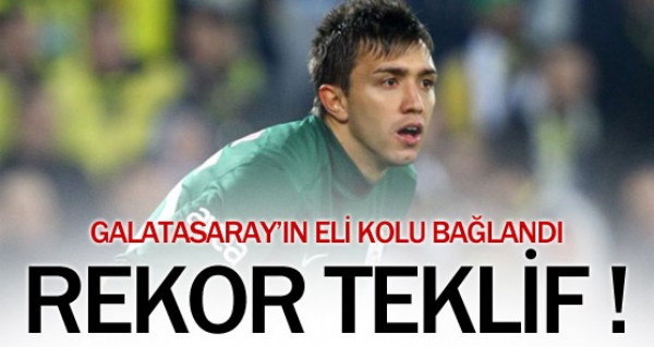 Muslera iin rekor teklif